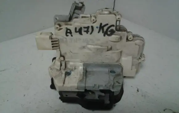 Audi A4 S4 B7 8E 8H Rear door lock 8E0839015AA