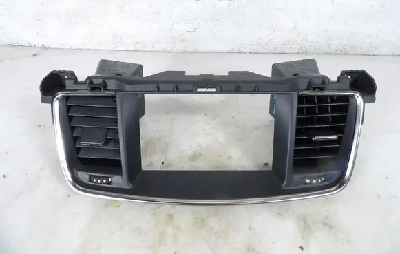Dashboard side air vent grill/cover trim
