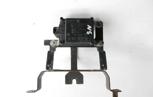 Nissan Qashqai Distronic sensor radar 4057146068 2014DJ6494 202LSE009