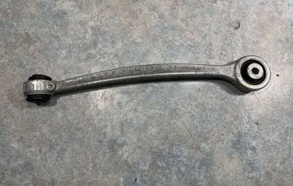 Rear control arm