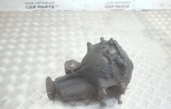 Mitsubishi Pajero Front differential 