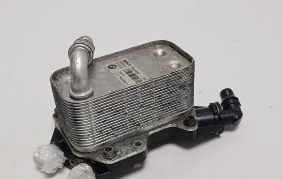 BMW 5 E60 E61 Gearbox / Transmission oil cooler 7560962 K3390002 30006