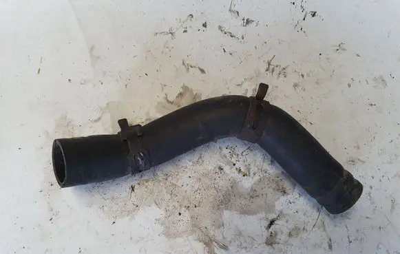 Hyundai ix20 Engine coolant pipe/hose NOCODE