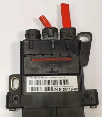 BMW 5 F10 F11 Coolant fan relay 9153418