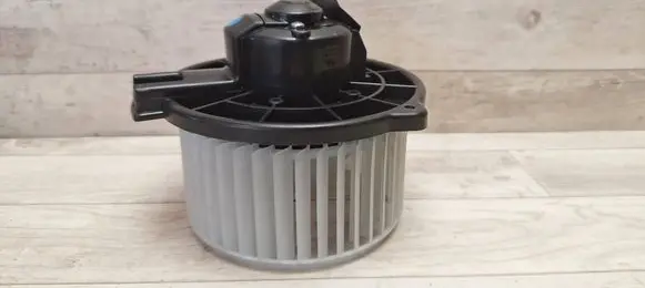 Toyota Corolla Verso AR10 Heater fan/blower 2002221 34582 102025