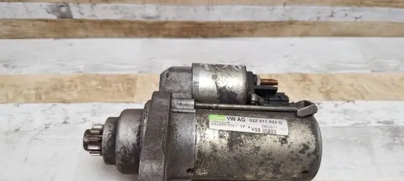 Volkswagen PASSAT B6 Starter motor 02Z911023G D6GS11 2910051567