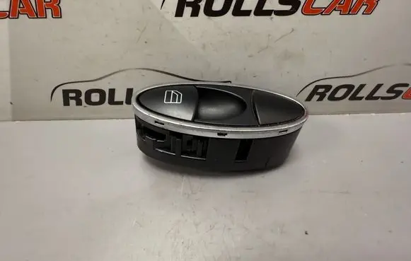 Mercedes-Benz CLS C219 Electric window control switch A2118218651