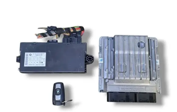BMW 3 E90 E91 Engine ECU kit and lock set 5WK93648 7586940
