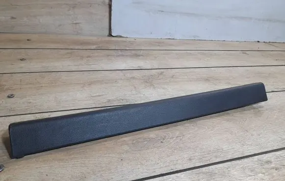 Mercedes-Benz C W204 Front sill trim cover A2046860036