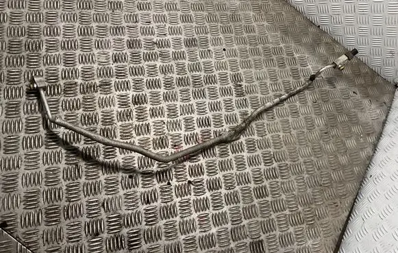 BMW X3 E83 Air conditioning (A/C) pipe/hose 