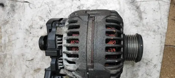 Peugeot 407 Generator/alternator 9646321880 0124525035