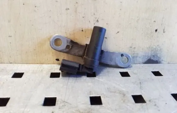 Dacia Sandero Crankshaft position sensor A2C53255627