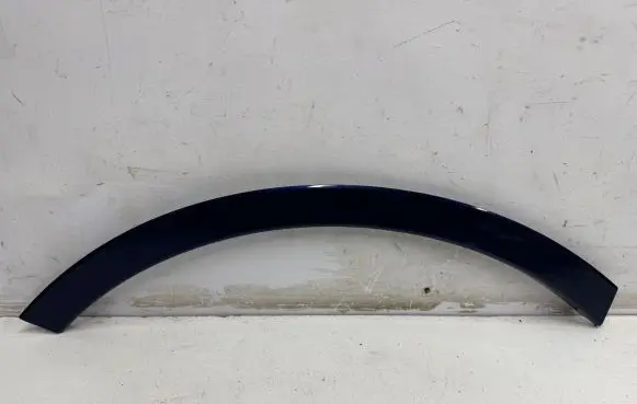 Audi Q7 4M Rear fender molding trim 4M0853026