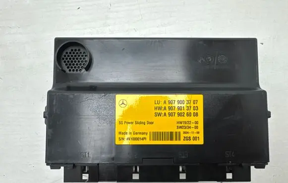 Mercedes-Benz Sprinter W907 W910 Door control unit/module A9079003707 A9079026008 A9079013703