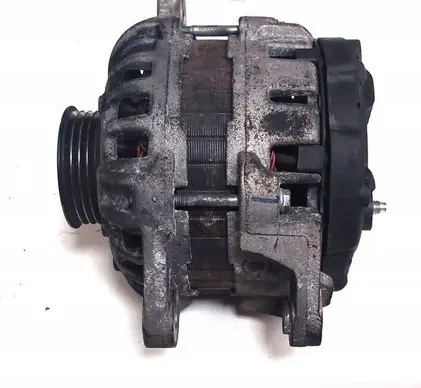 Hyundai i10 Generator/alternator 3730002850