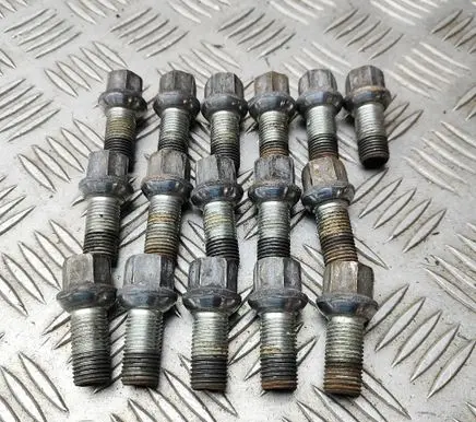 Skoda Superb B8 (3V) Nuts/bolts WHT001812