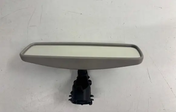 Rear view mirror (interior)