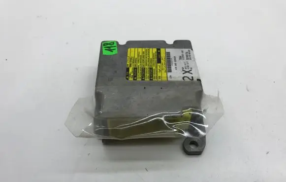 Toyota Avensis T250 Airbag control unit/module 8917005220 215955102 14460683LU