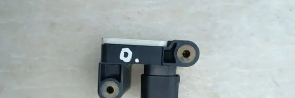 BMW 1 E81 E87 Airbag deployment crash/impact sensor 0285003900 6911003 2910056577