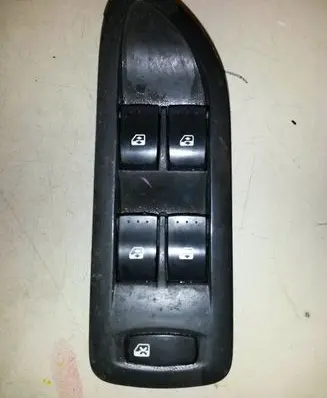 Renault Laguna II Electric window control switch 8200397299