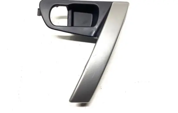 Nissan Qashqai Front door interior handle trim 80951JD000