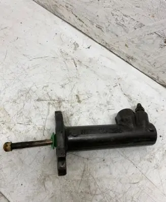 Volkswagen Multivan T4 Clutch slave cylinder 357721261