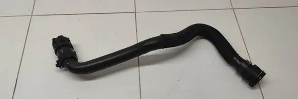 Peugeot 208 II Engine coolant pipe/hose 9824409380