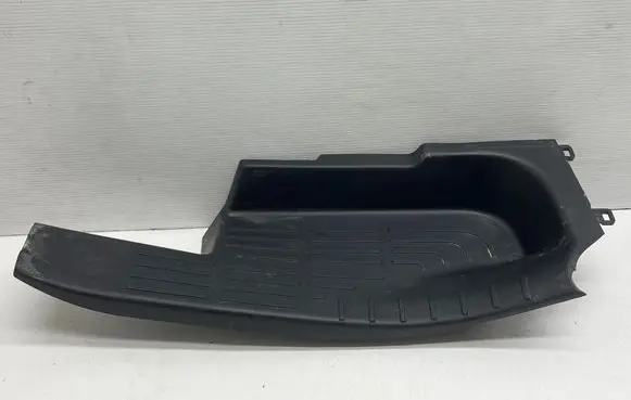 Toyota Highlander XU70 Front sill trim cover 679180E090