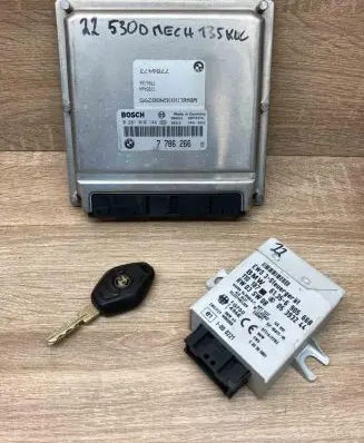 BMW 5 E39 Engine control unit/module ECU 7786266 6905668