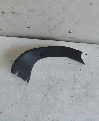 BMW 1 E81 E87 Tailgate/trunk side cover trim 7074687