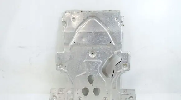 Land Rover Defender Engine splash shield/under tray 5F002
