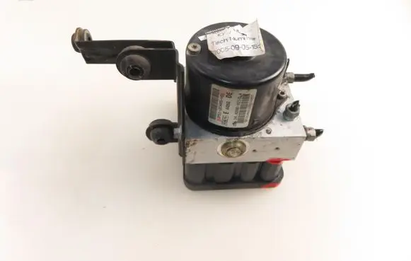 Ford Focus C-MAX ABS Pump 3M512C405HB 10096001193