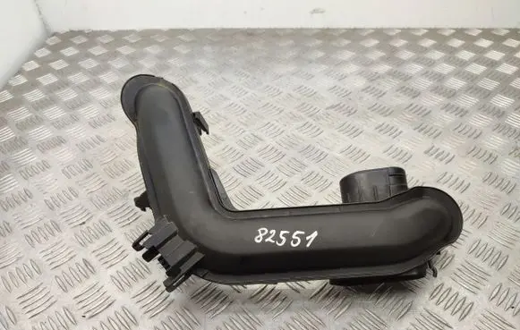 Audi A1 Intercooler hose/pipe 04C145673B