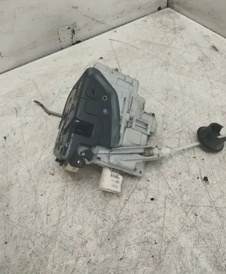 Audi A4 S4 B7 8E 8H Rear door lock 8E0839015AA