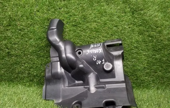 BMW 5 F10 F11 Other engine bay part 7228688 51757228688 74850610