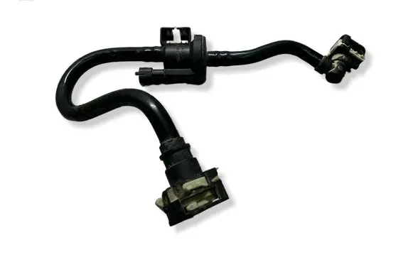 Volvo XC40 Fuel line pipe 32242692 8891380694
