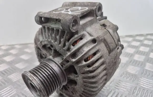 Mercedes-Benz ML W164 Generator/alternator A6421540502 H543289A TG17C030B