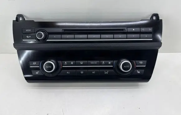 BMW 5 F10 F11 Climate control unit 9317670