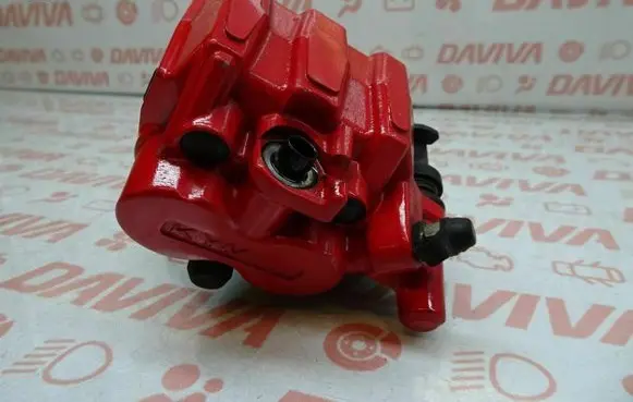 Mercedes-Benz C W203 Front brake caliper