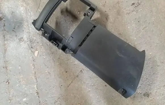 Opel Corsa E Glove box 13471362