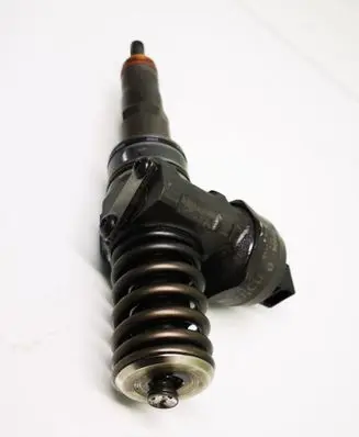 Skoda Superb B6 (3T) Fuel injector 038130073BQ 0414720312 32855