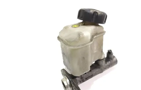 Hyundai Sonata Master brake cylinder