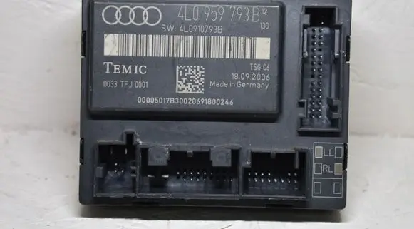 Audi Q7 4L Door control unit/module 4L0959793B
