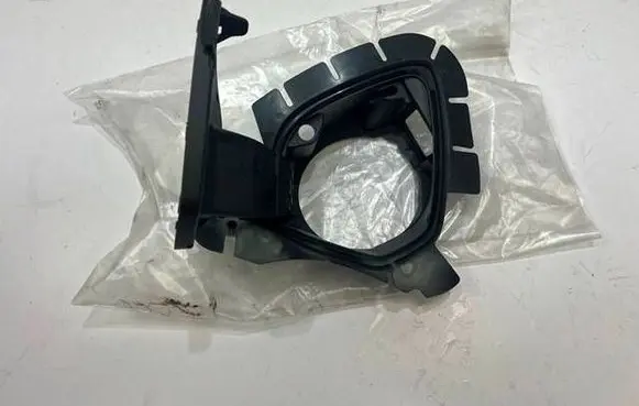 Mercedes-Benz Vito Viano W447 Fuel tank filler cap A4476375400