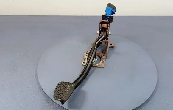 Mazda 3 II Accelerator throttle pedal