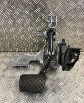 Audi A6 S6 C8 4K Brake pedal bracket assembly 4K1723117