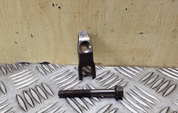 Fuel Injector clamp holder