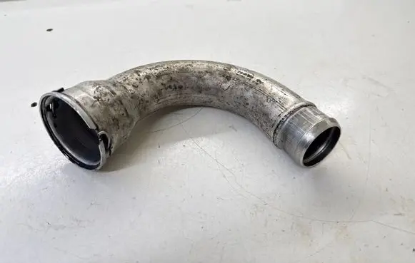 Volkswagen Transporter - Caravelle T5 Intercooler hose/pipe 7H0145762E