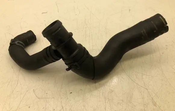 Audi Q3 8U Air intake hose/pipe