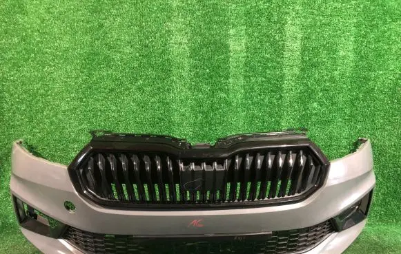 Skoda Fabia Mk4 (6VA) Front bumper